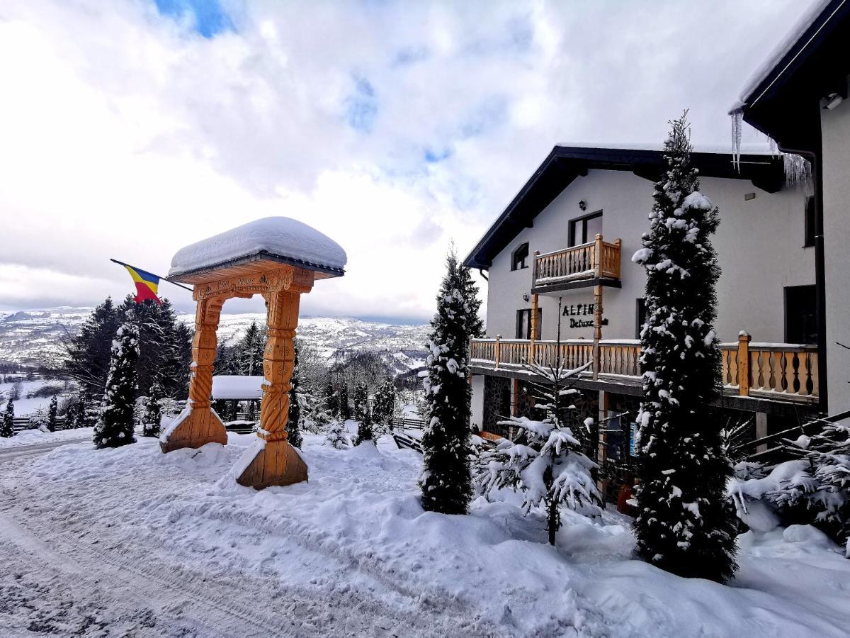 Alpina Panoramic Hotel Moisei Exterior photo
