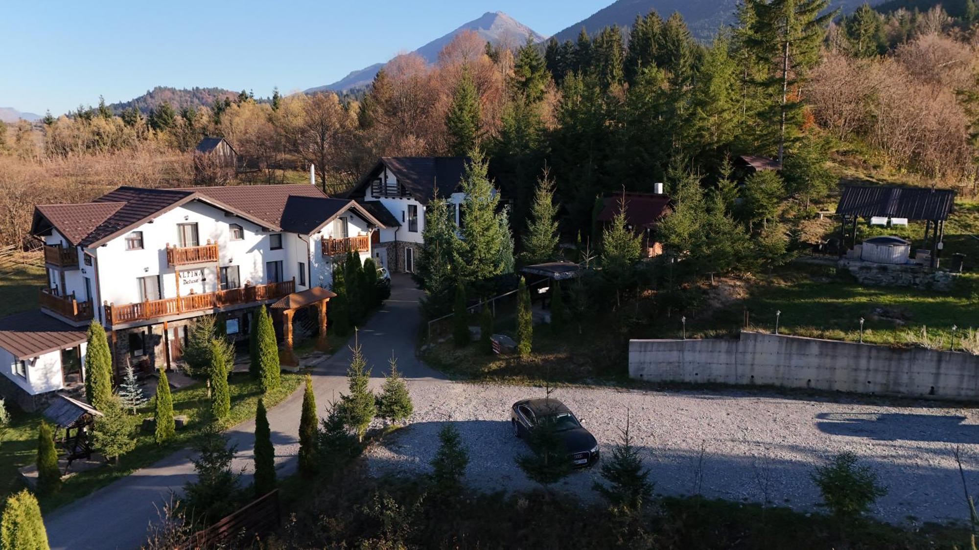Alpina Panoramic Hotel Moisei Exterior photo